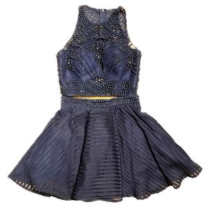 iNtrigue by Blush 2 piece Dress *Smoke free and pet free home